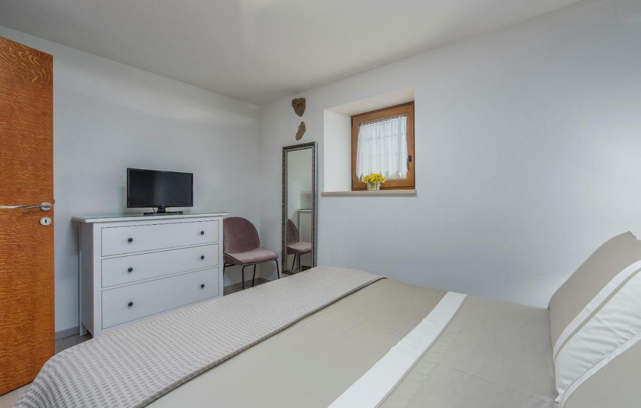 Apartment Claire Karsete Exterior foto